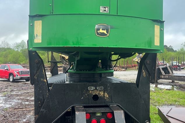 2015 John Deere 437D Log Loader